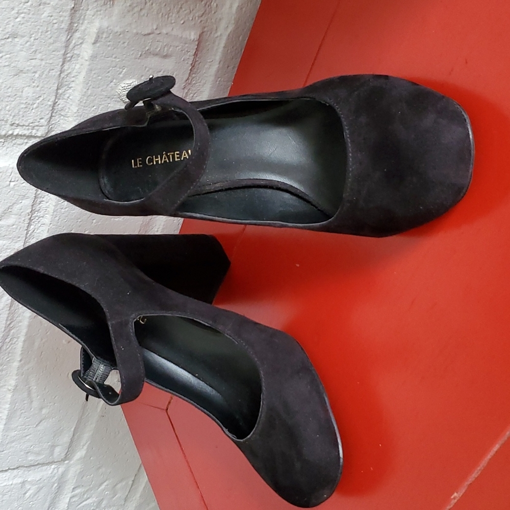 Le Château heels